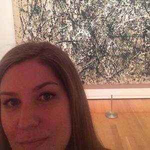 Meet your Posher, Adrianne